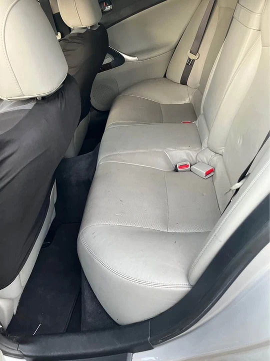 2007 Lexus IS 2nd Gen - Image 6 of 15