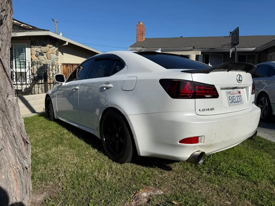 2007 Lexus IS 2nd Gen - Image 5 of 13