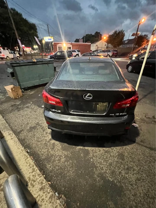 2007 Lexus IS 2nd Gen - Image 4 of 13