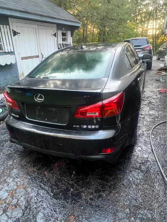 2007 Lexus IS 2nd Gen - Image 7 of 13