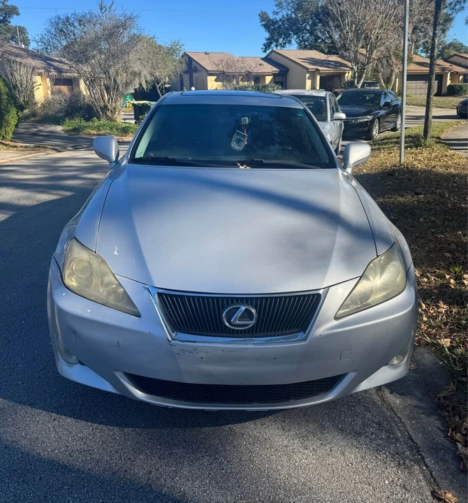 2007 Lexus IS 2nd Gen - Image 4 of 4