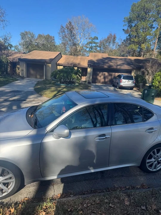 2007 Lexus IS 2nd Gen - Image 3 of 4