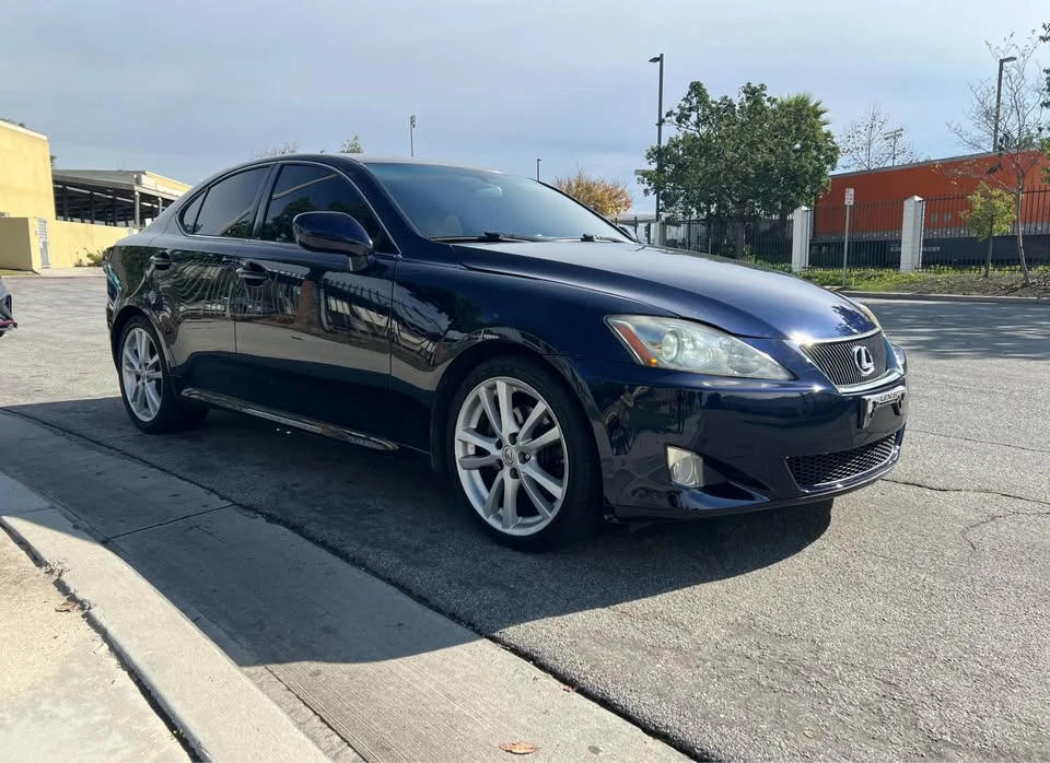 2007 Lexus IS 2nd Gen - Image 4 of 14