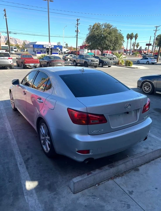 2007 Lexus IS 2nd Gen - Image 5 of 11
