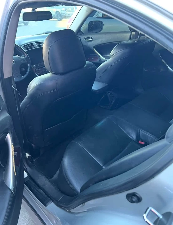 2007 Lexus IS 2nd Gen - Image 7 of 11