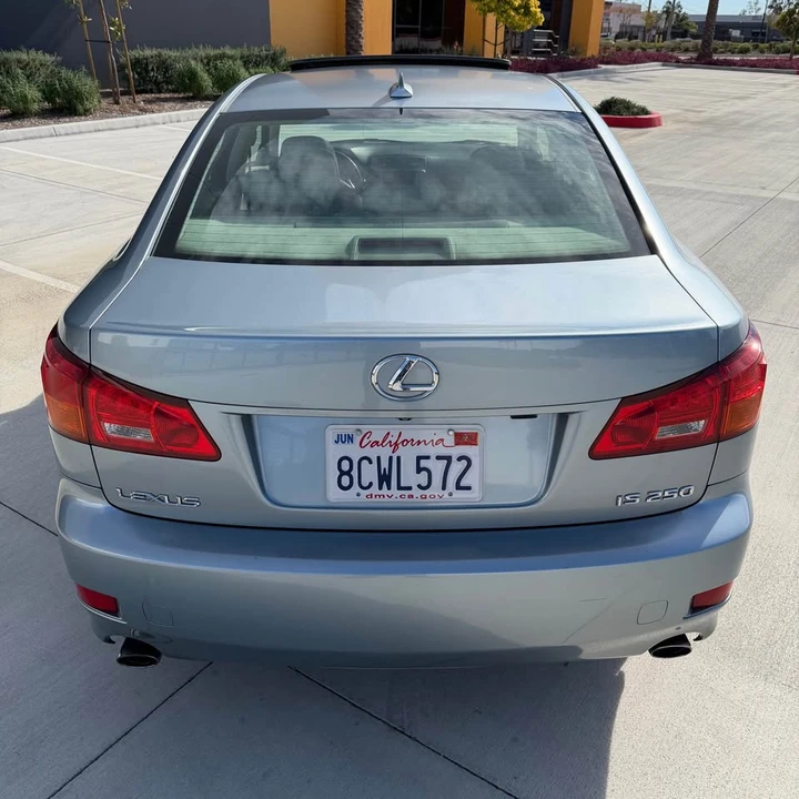 2007 Lexus IS 2nd Gen - Image 5 of 17