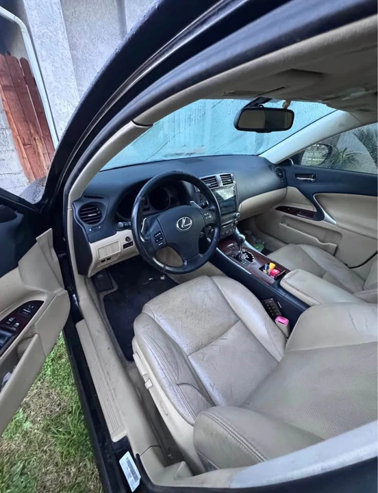 2007 Lexus IS 2nd Gen - Image 3 of 4