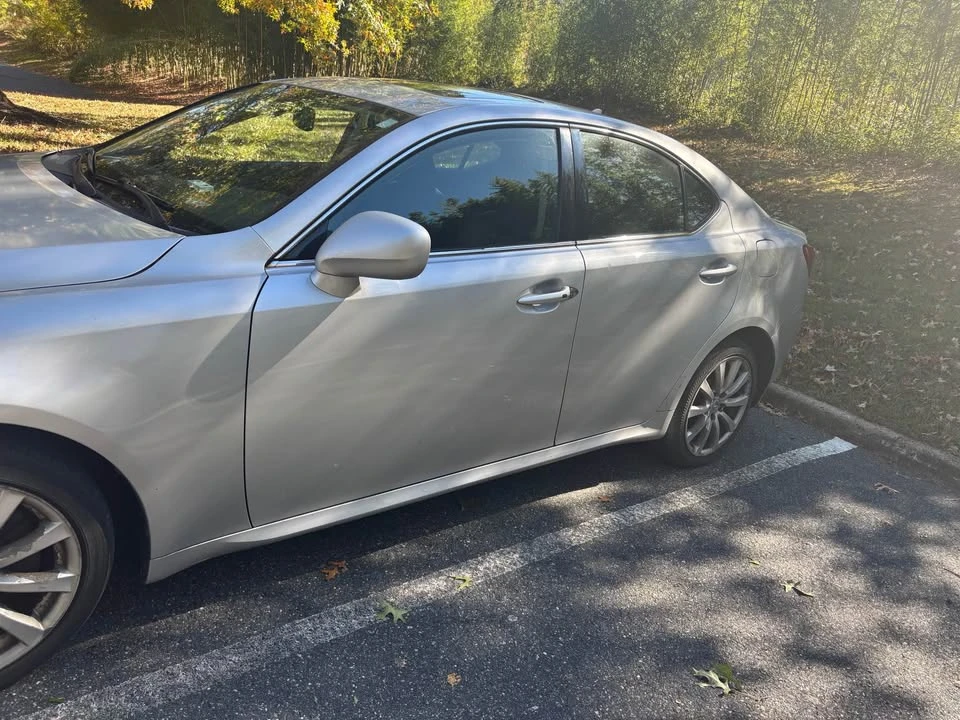 2007 Lexus IS 2nd Gen - Image 5 of 6