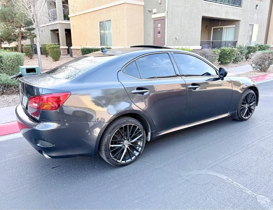2007 Lexus IS 2nd Gen - Image 4 of 6