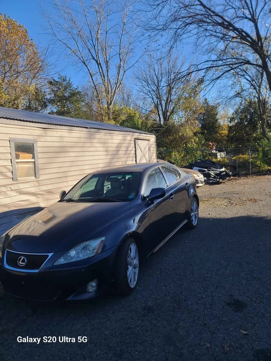 2007 Lexus IS 2nd Gen - Image 2 of 12
