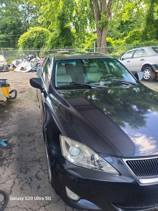 2007 Lexus IS 2nd Gen - Image 6 of 12