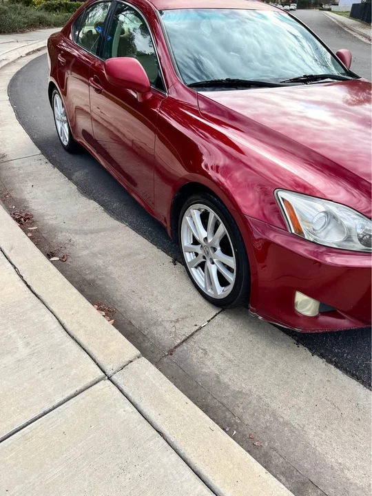 2007 Lexus IS 2nd Gen - Image 2 of 9