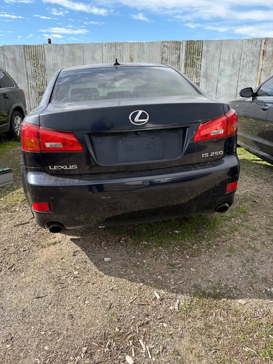 2007 Lexus IS 2nd Gen - Image 4 of 7