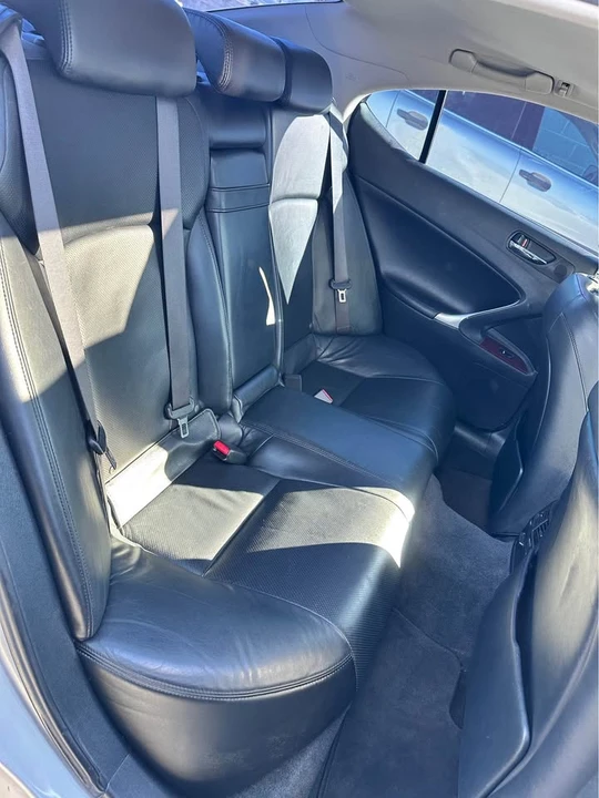 2007 Lexus IS 2nd Gen - Image 11 of 13