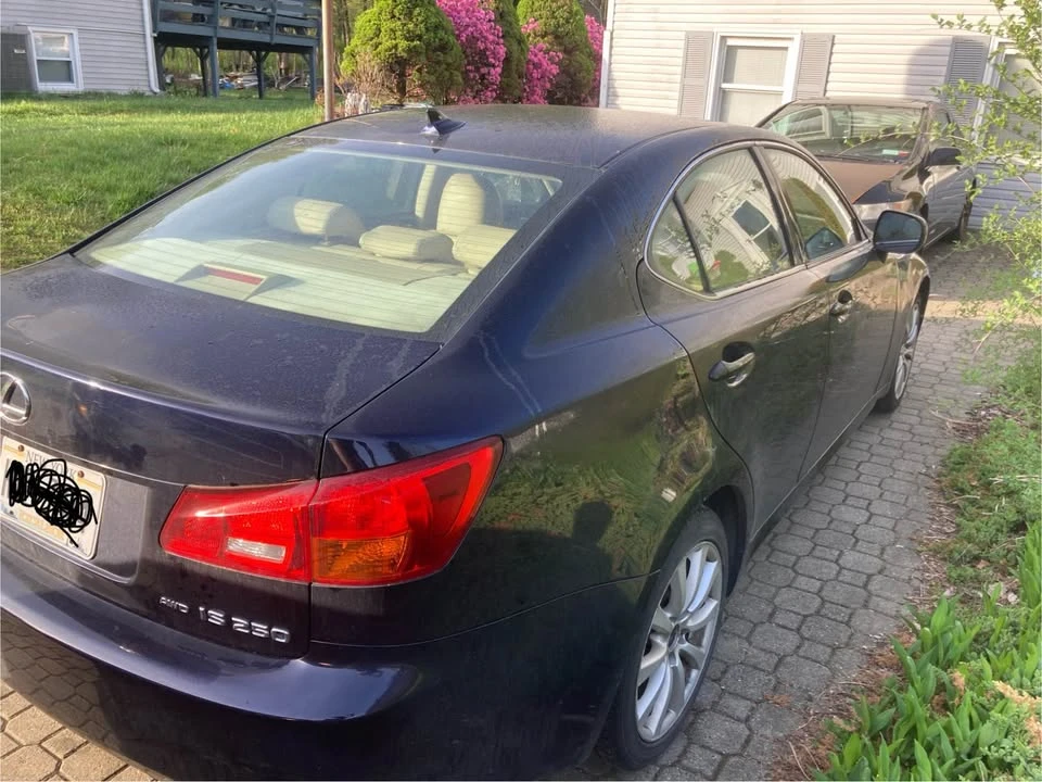 2007 Lexus IS 2nd Gen - Image 2 of 4