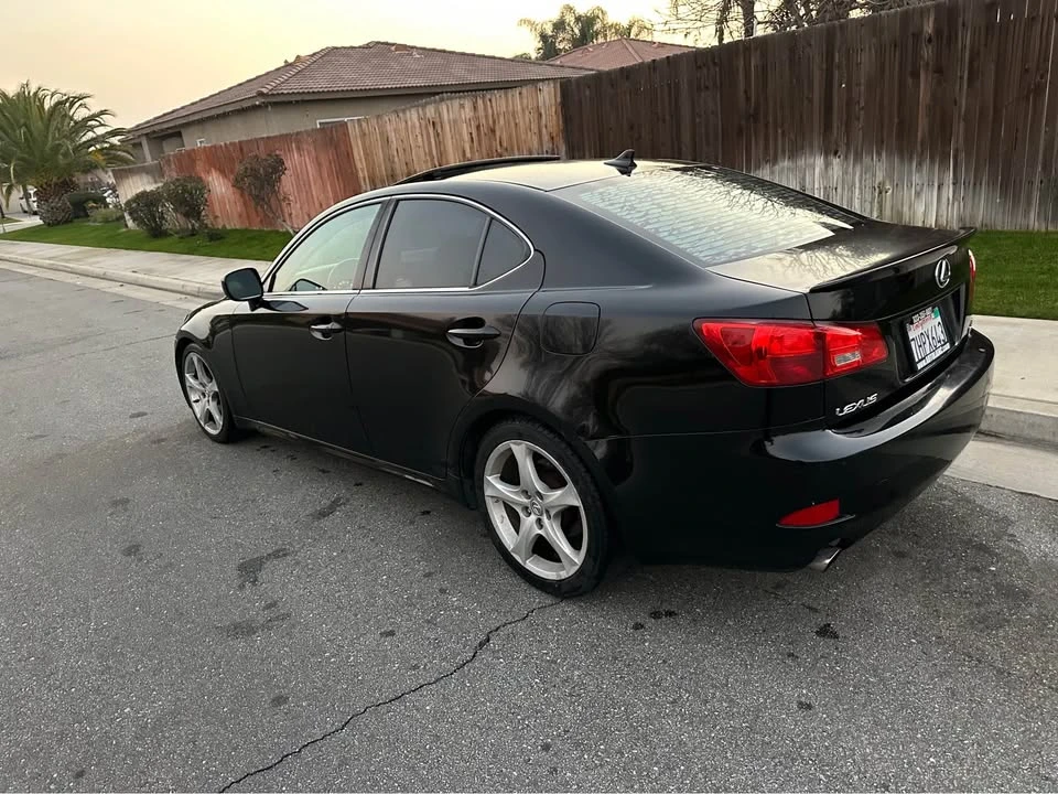 2007 Lexus IS 2nd Gen - Image 5 of 8