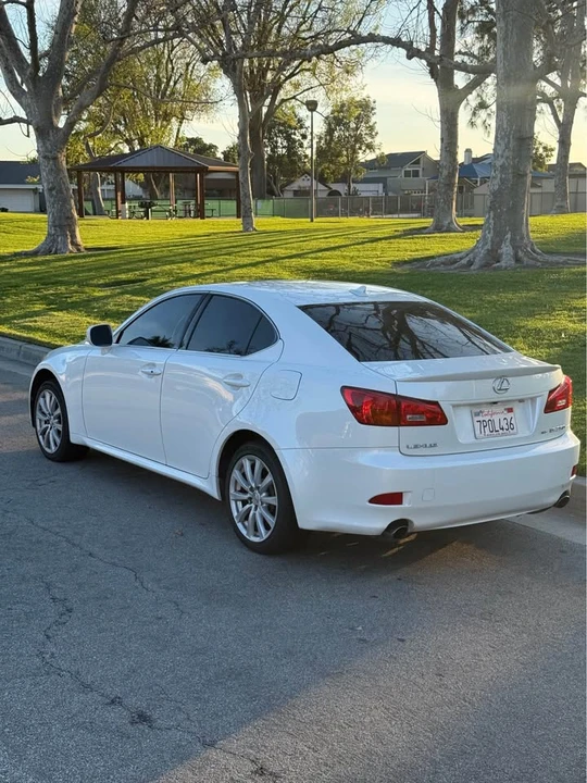 2007 Lexus IS 2nd Gen - Image 3 of 12