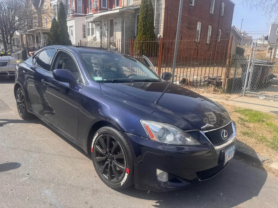 2007 Lexus IS 2nd Gen - Image 3 of 4