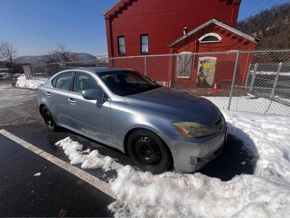 2007 Lexus IS 2nd Gen - Image 6 of 9