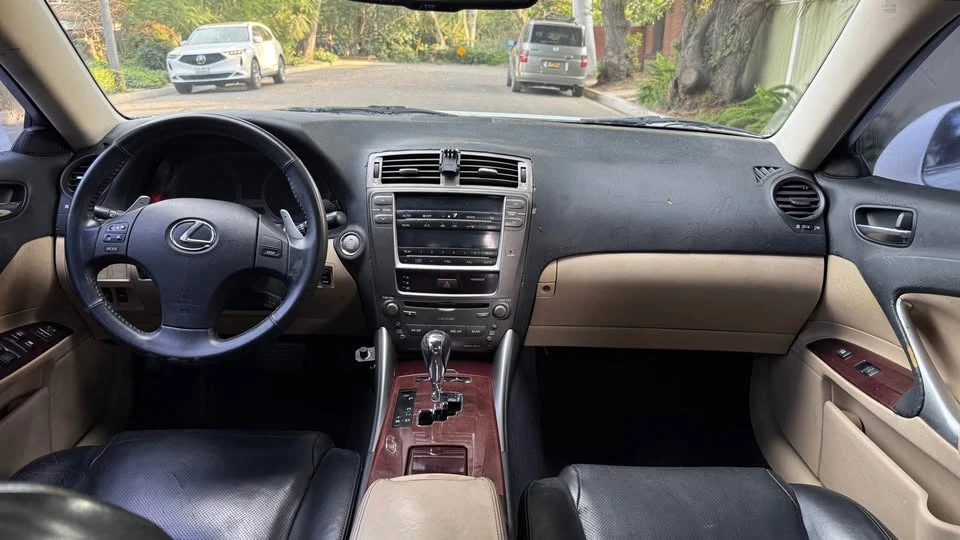2007 Lexus IS 2nd Gen - Image 7 of 9