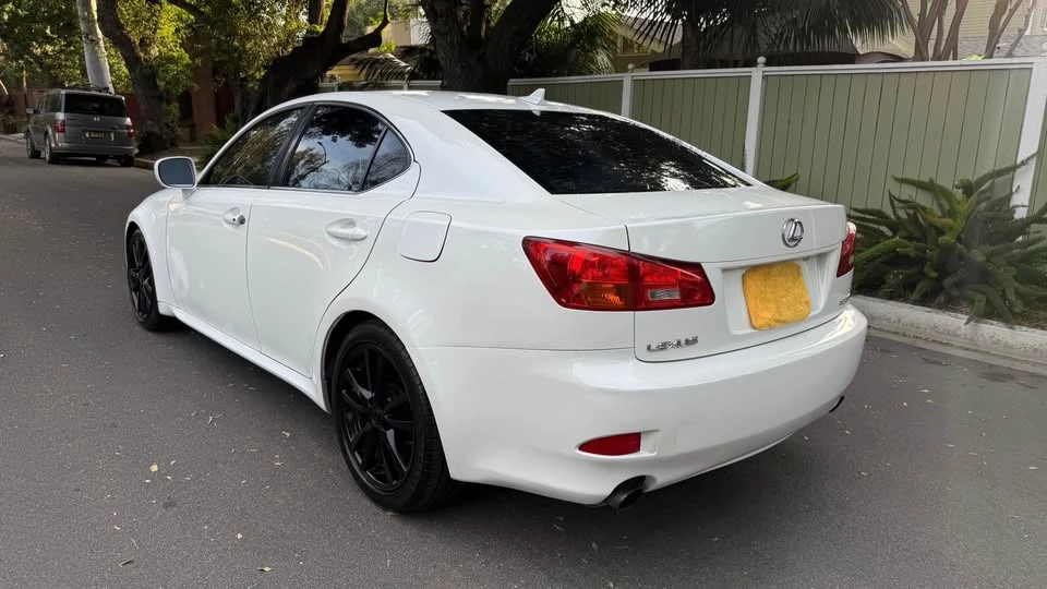 2007 Lexus IS 2nd Gen - Image 6 of 9