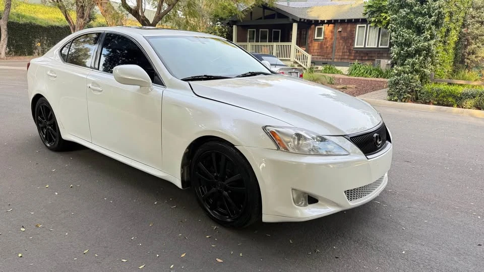 2007 Lexus IS 2nd Gen - Image 3 of 9