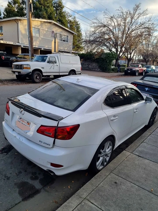 2007 Lexus IS 2nd Gen - Image 4 of 4