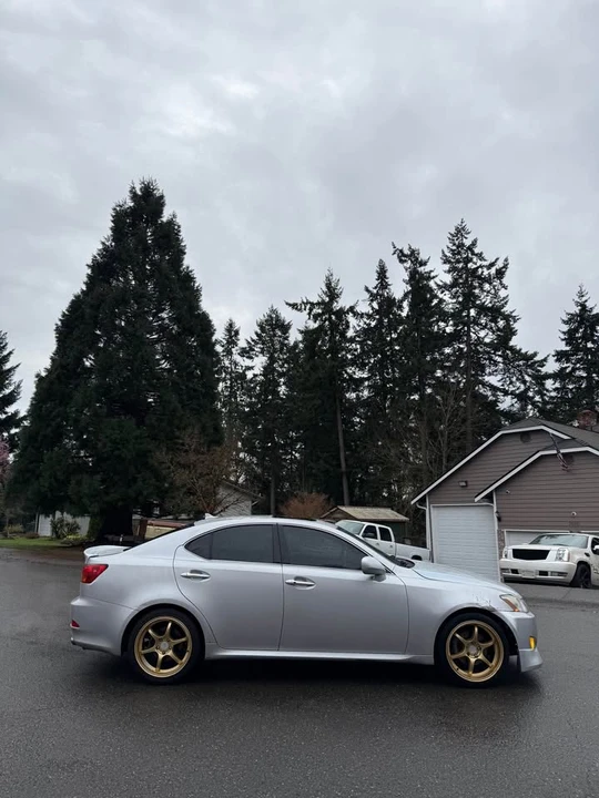 2007 Lexus IS 2nd Gen - Image 6 of 13