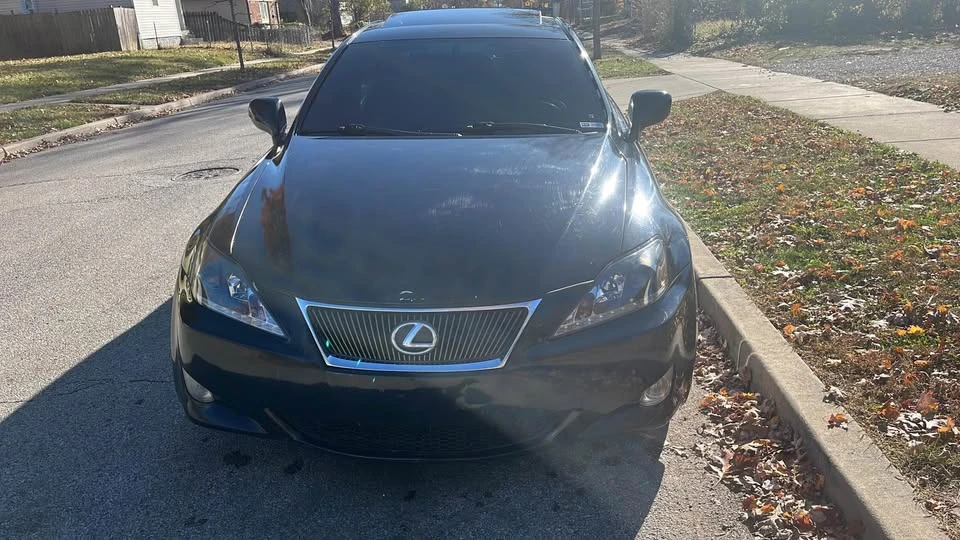 2007 Lexus IS 2nd Gen - Image 4 of 4