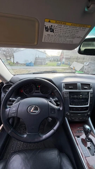2007 Lexus IS 2nd Gen - Image 5 of 12