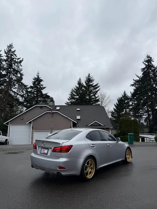 2007 Lexus IS 2nd Gen - Image 5 of 13