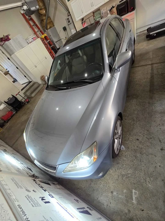 2007 Lexus IS 2nd Gen - Image 2 of 8