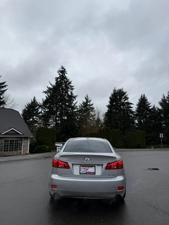 2007 Lexus IS 2nd Gen - Image 4 of 13