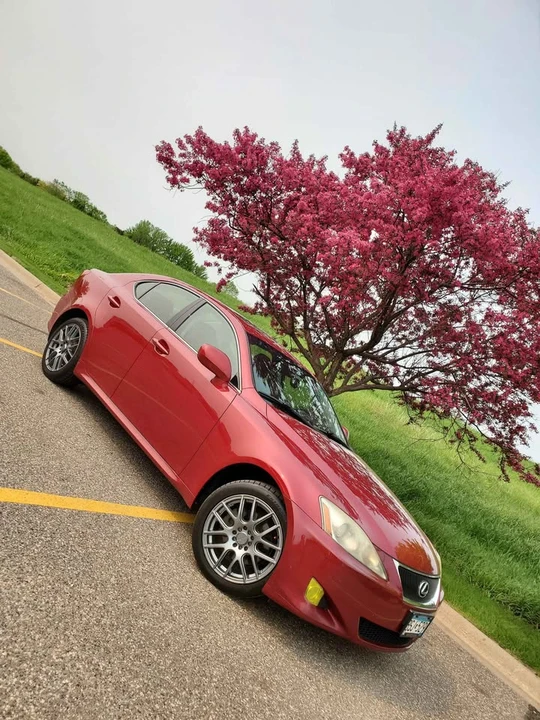 2007 Lexus IS 2nd Gen - Image 3 of 4