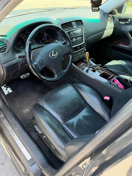 2007 Lexus IS 2nd Gen - Image 4 of 6