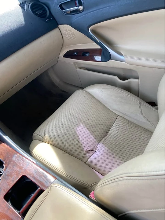 2007 Lexus IS 2nd Gen - Image 16 of 18