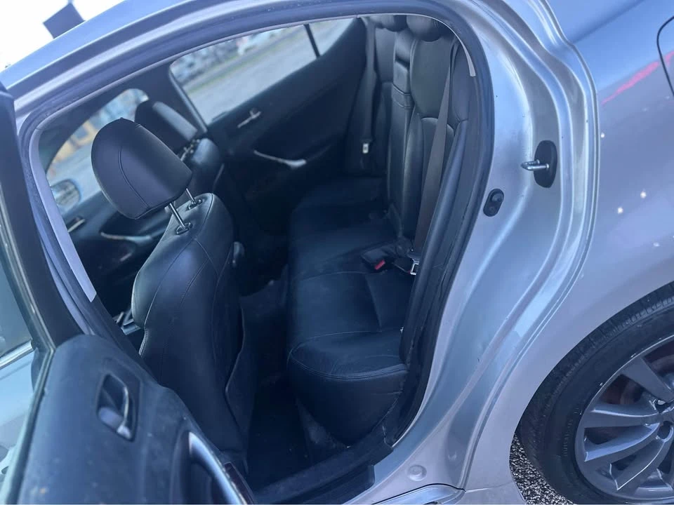 2007 Lexus IS 2nd Gen - Image 16 of 17