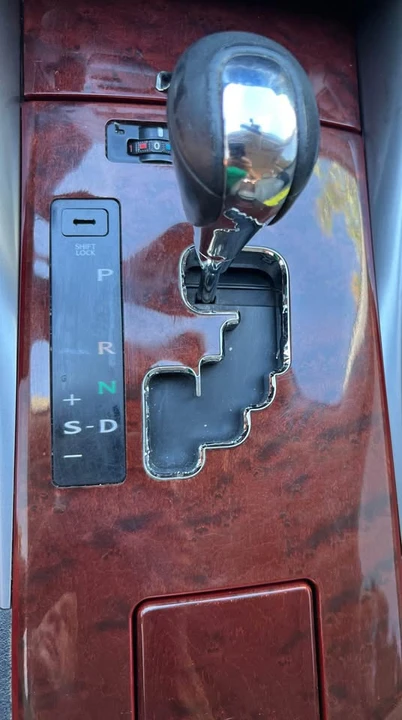 2007 Lexus IS 2nd Gen - Image 8 of 13