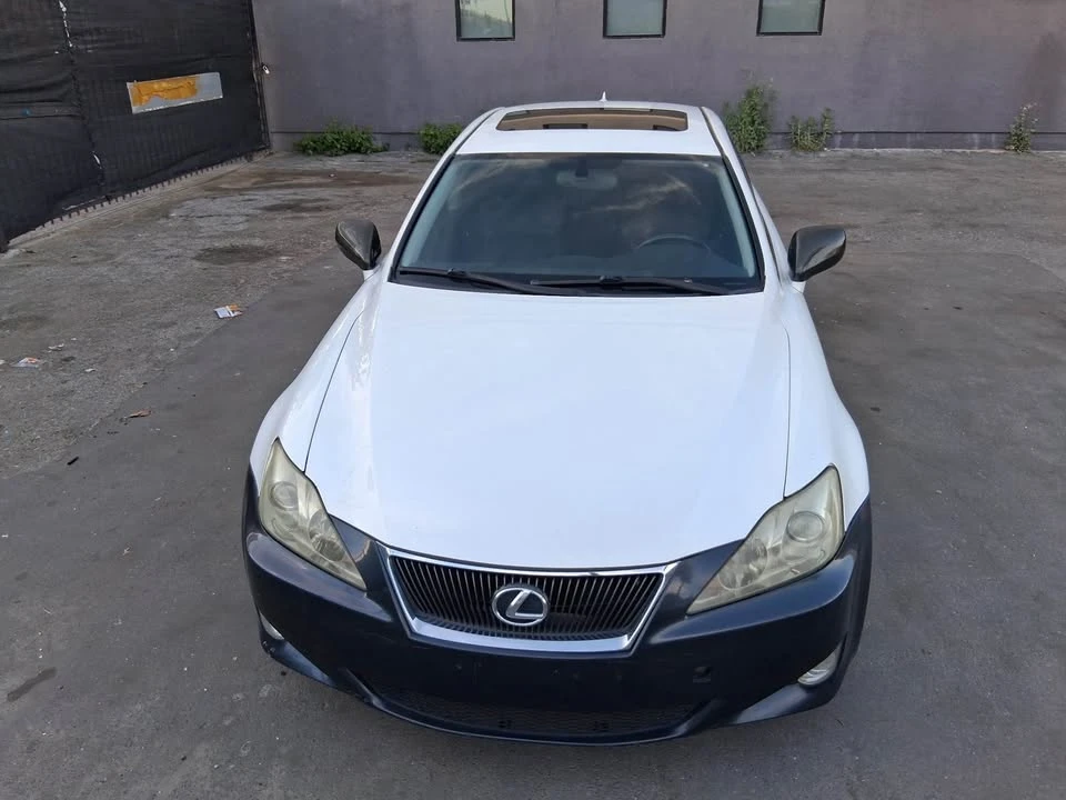 2007 Lexus IS 2nd Gen - Image 2 of 9
