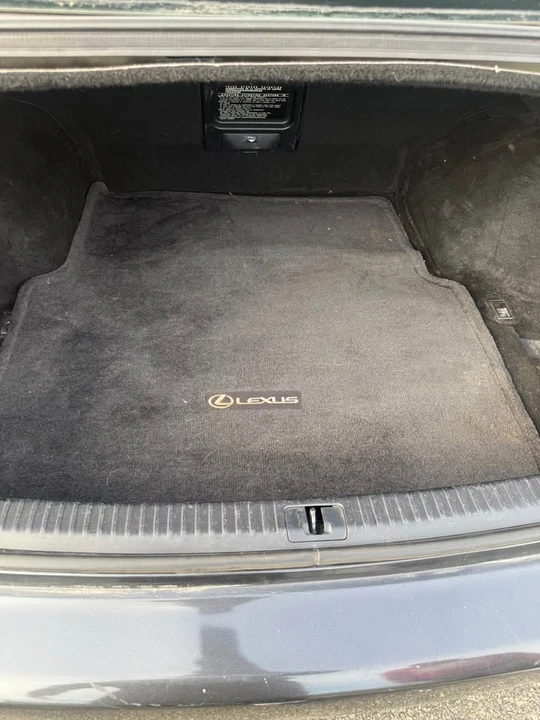 2007 Lexus IS 2nd Gen - Image 12 of 13