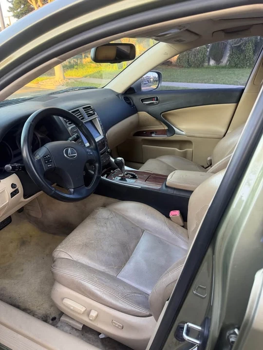 2007 Lexus IS 2nd Gen - Image 9 of 11