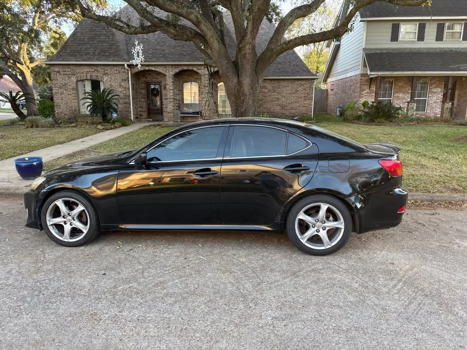 2007 Lexus IS 2nd Gen - Image 2 of 14