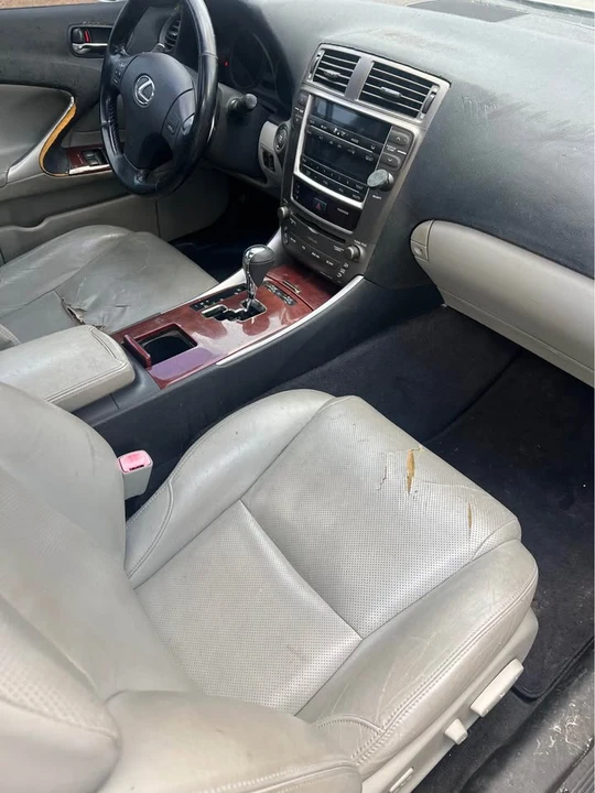 2007 Lexus IS 2nd Gen - Image 8 of 10