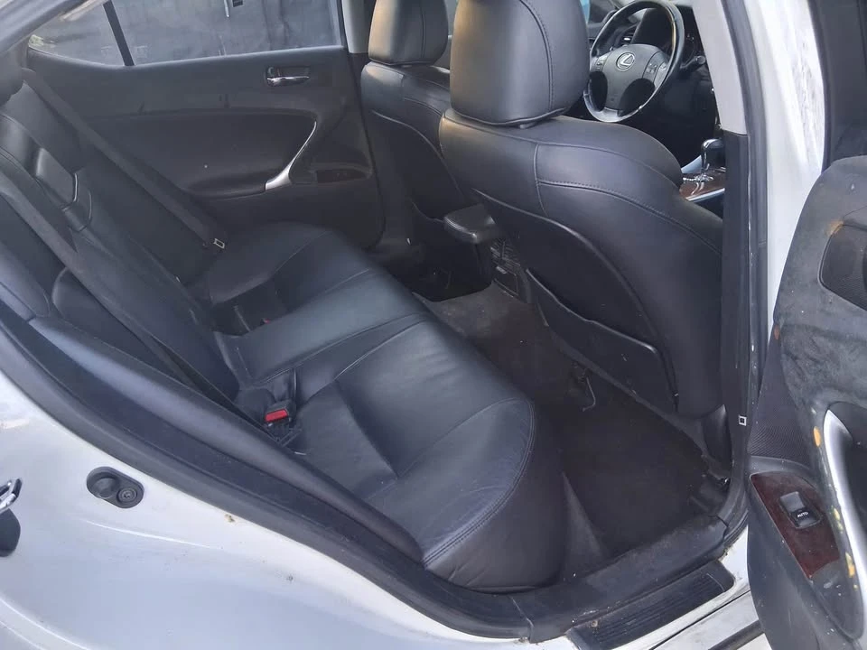 2007 Lexus IS 2nd Gen - Image 7 of 9