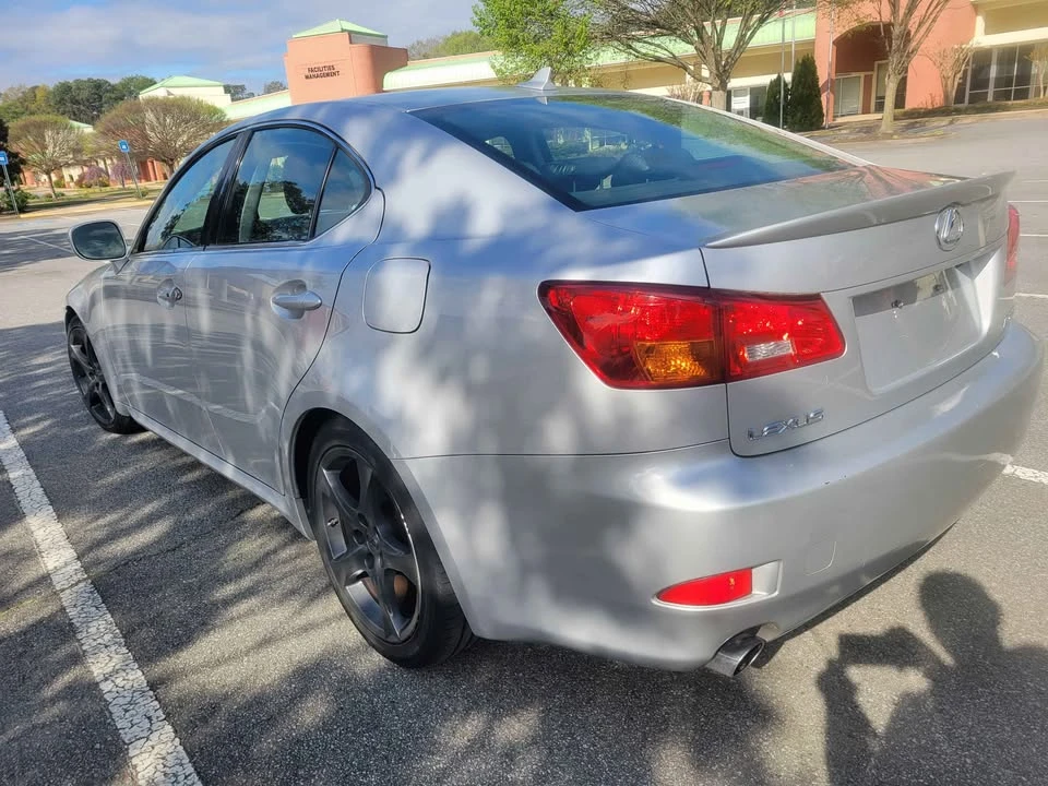 2007 Lexus IS 2nd Gen - Image 6 of 13