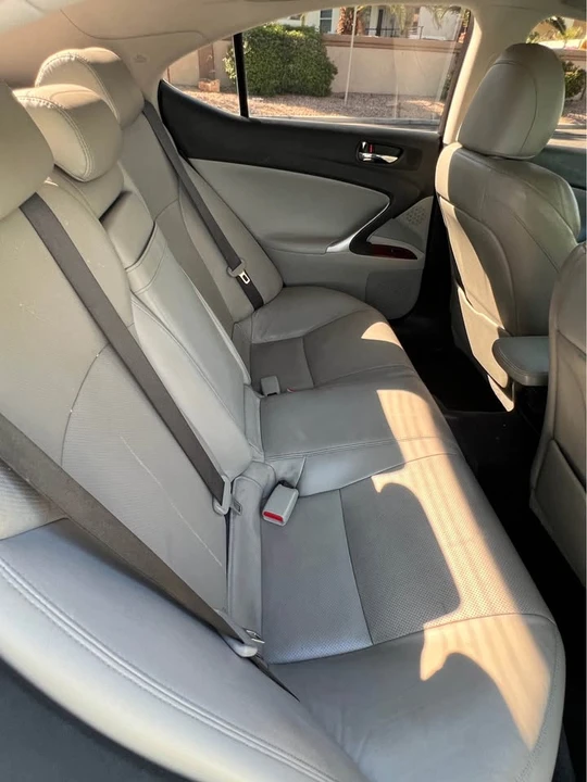 2007 Lexus IS 2nd Gen - Image 6 of 13