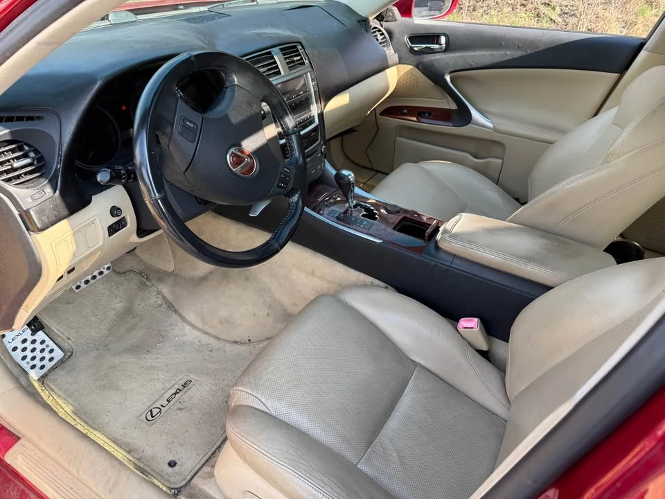 2007 Lexus IS 2nd Gen - Image 9 of 10