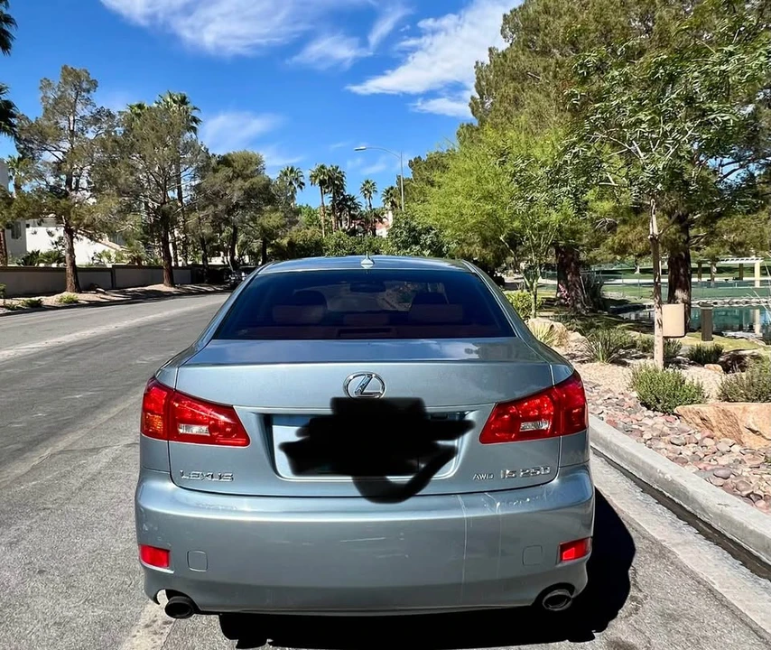 2007 Lexus IS 2nd Gen - Image 4 of 13