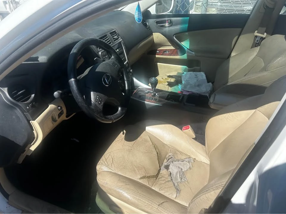 2007 Lexus IS 2nd Gen - Image 4 of 4