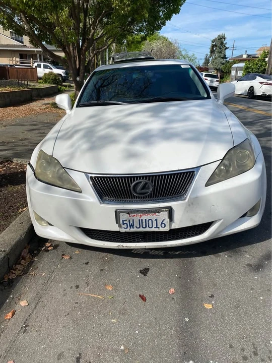 2007 Lexus IS 2nd Gen - Image 13 of 18